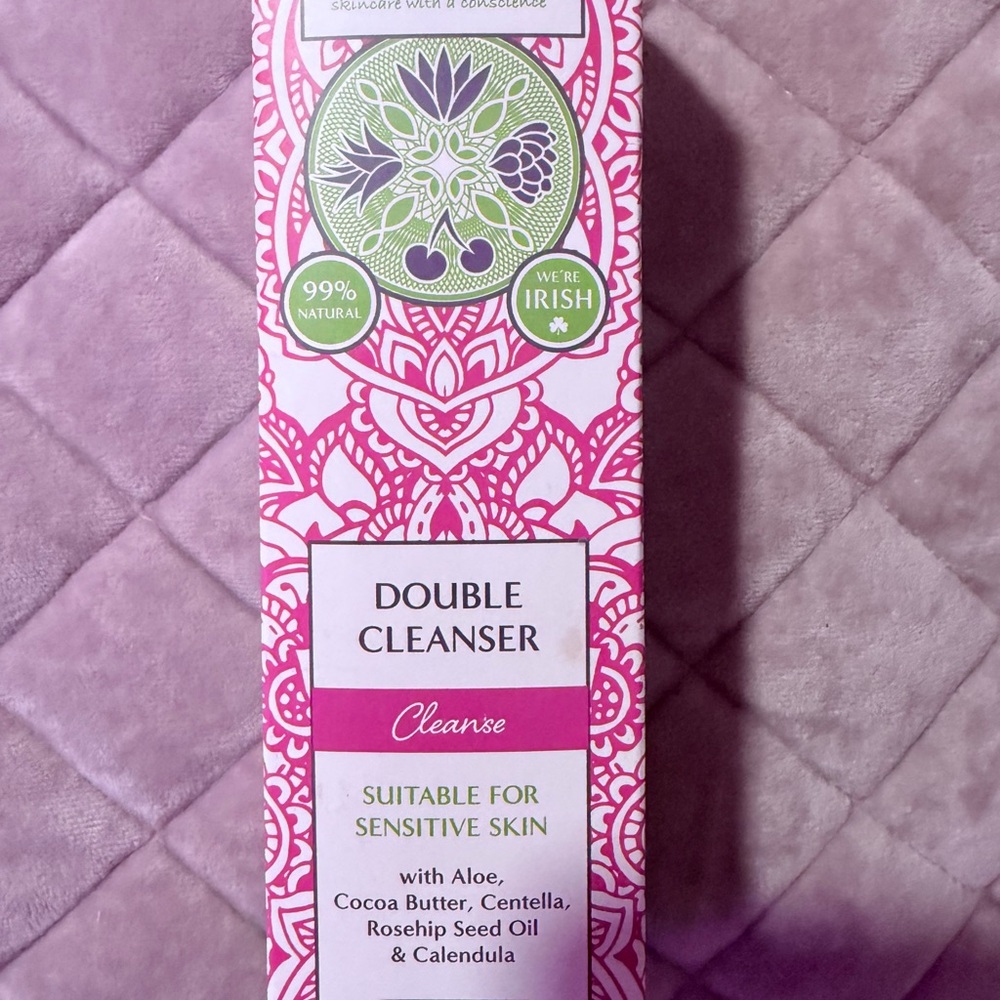 Human kind Double Cleanser - with soft facial cloth inside. NIB